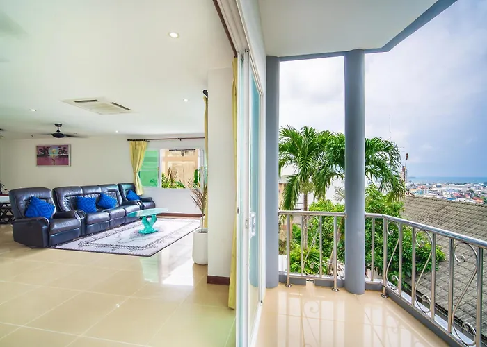 Patong Villa3 四卧海景泳池别墅 近班赞海鲜市场 中英泰三语服务